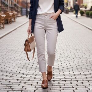 Talbots Women’s Light Beige Cropped Pants | 6P | NWT
